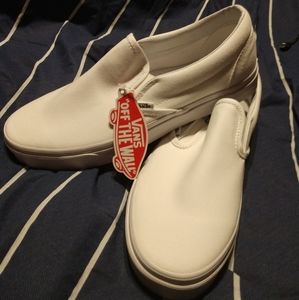NIB Vans White Classic Slip-Ons Men's 9.5 Women's